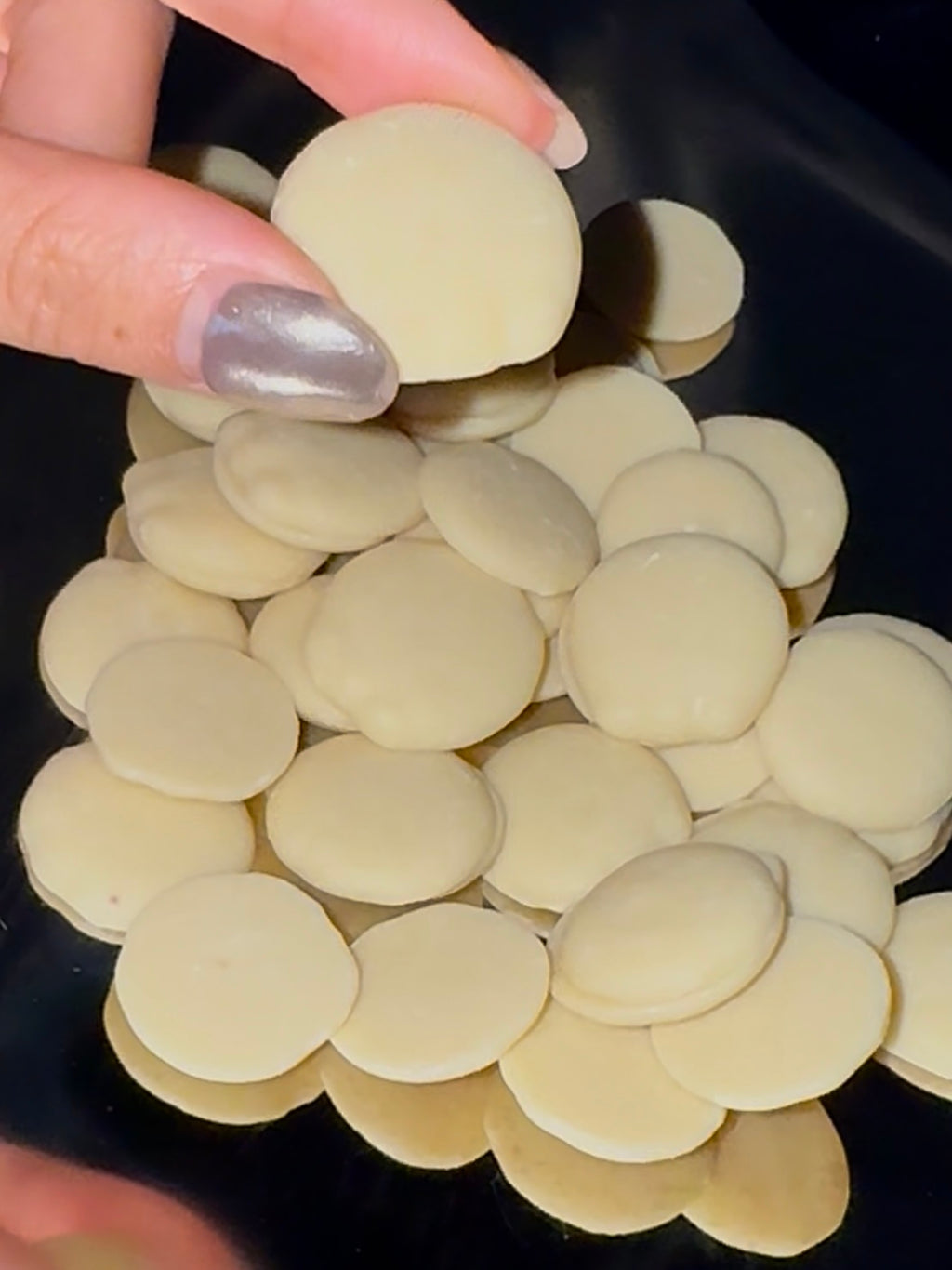 有機ホワイトチョコレート（カカオ40%）